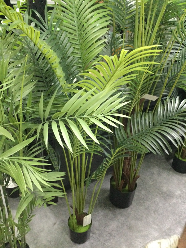 Artificial Areca Palm Tree with Black Sturdy Base, 5 ft Nearly Natural Look & Touch, Lifelike Leaves, Home Office Indoor Decor-Sona Casa